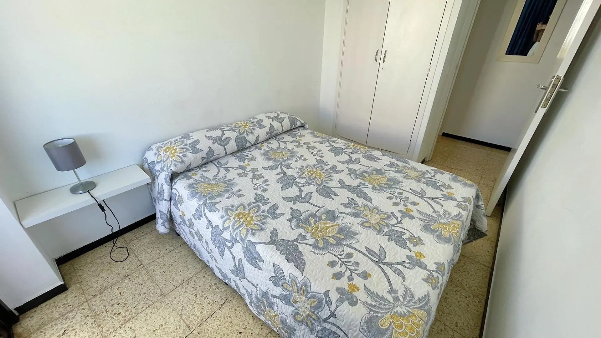 Sierra Apartment Los Cristianos  0*, Los Cristianos (Tenerife)