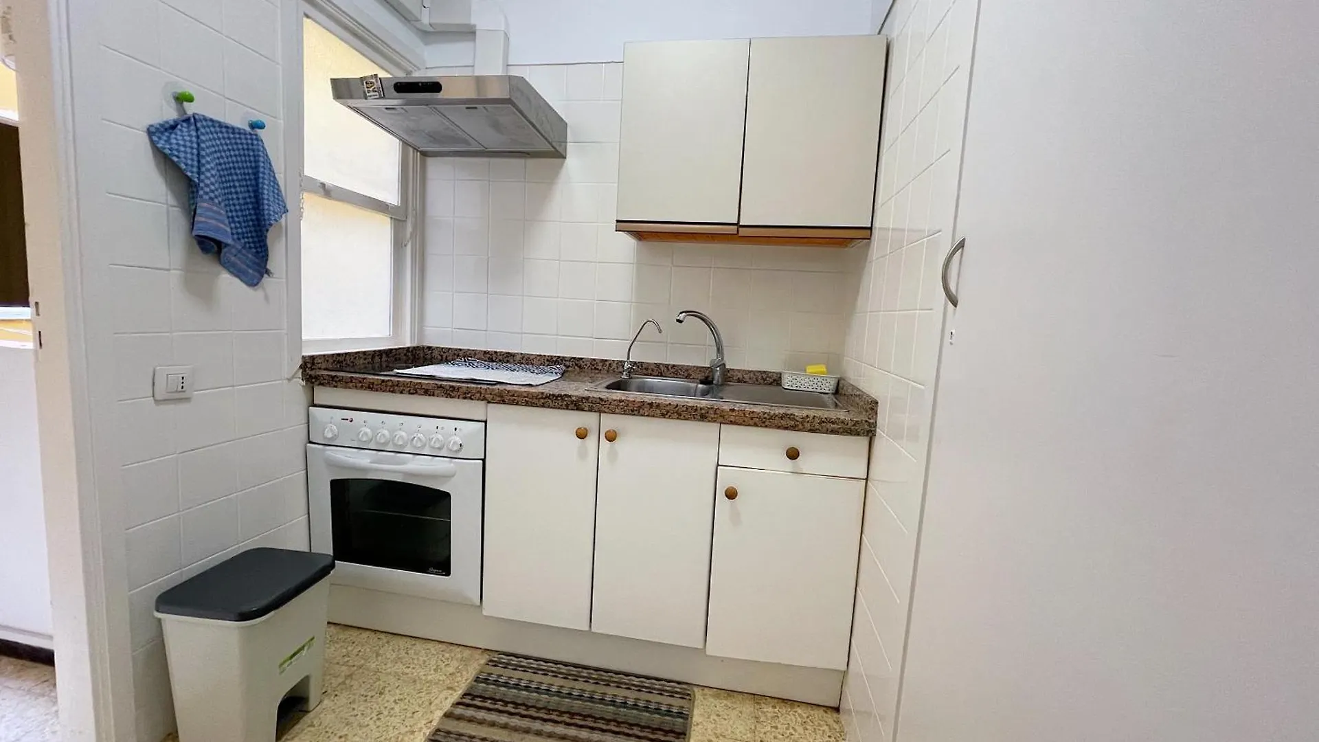 Sierra Apartment Los Cristianos  0*, Los Cristianos (Tenerife) Spain